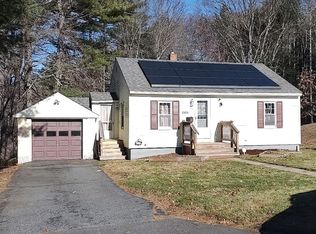 133 Douglas Rd, Gardner, MA 01440