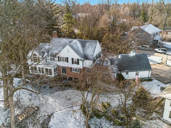 928 Princeton Blvd SE, East Grand Rapids, MI 49506