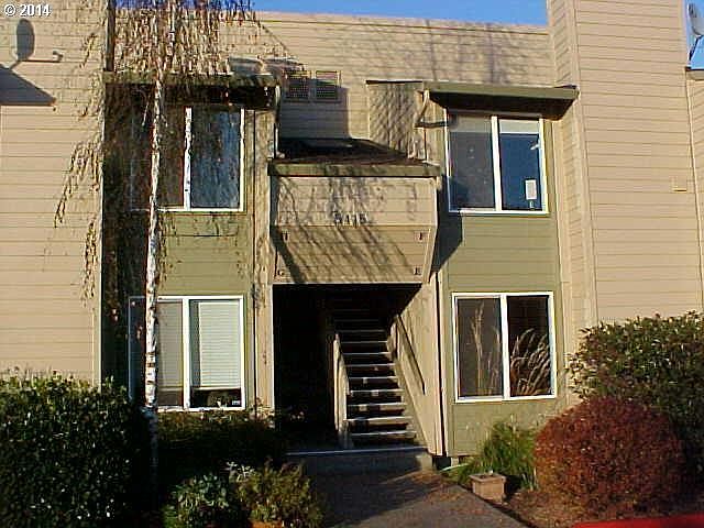 1st image of 5415 NE 34th St APT D