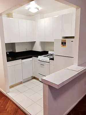 Rented by Town Residential | media 18