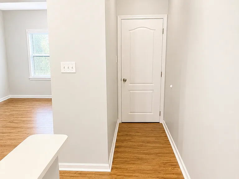 292 Bailey Ave #292 — Photo 8
