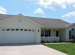 12 Clayton Ct, Weyers Cave, VA 24486