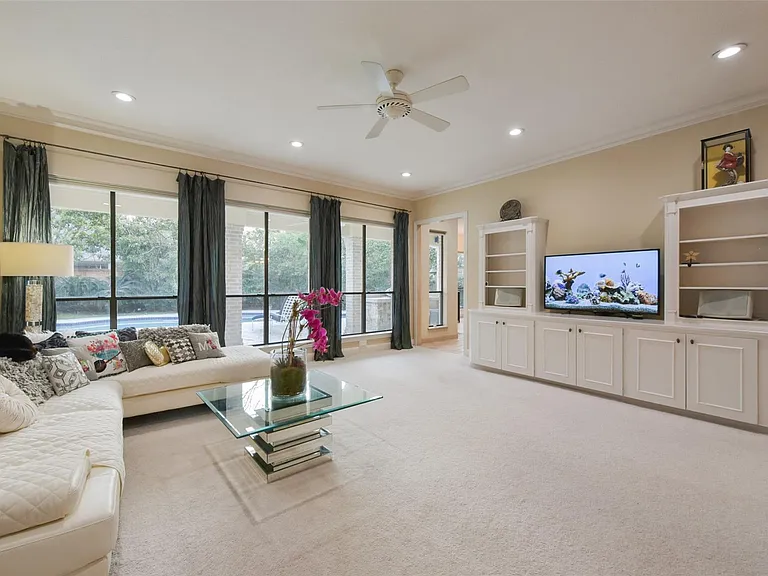 14810 Tumbling Falls Ct — Photo 3
