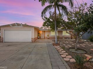 2230 N Hesperian St, Santa Ana, CA 92706