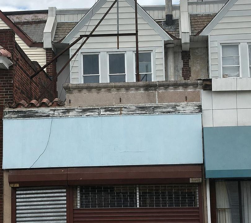 1st image of 5702 N 5th St