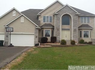 6451 Pheasant Hills Dr, Lino Lakes, MN 55038