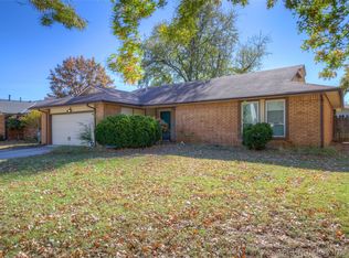 8520 E 77th St, Tulsa, OK 74133