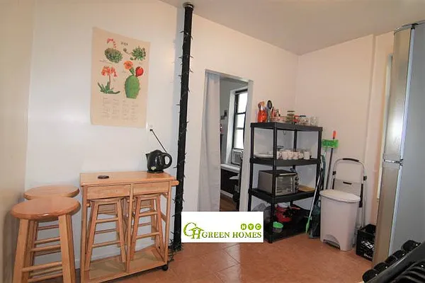 Rented by Green Home NY Realty LLC | media 5