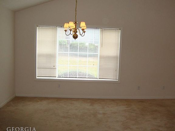 5th image of 185 Cornwallis Way