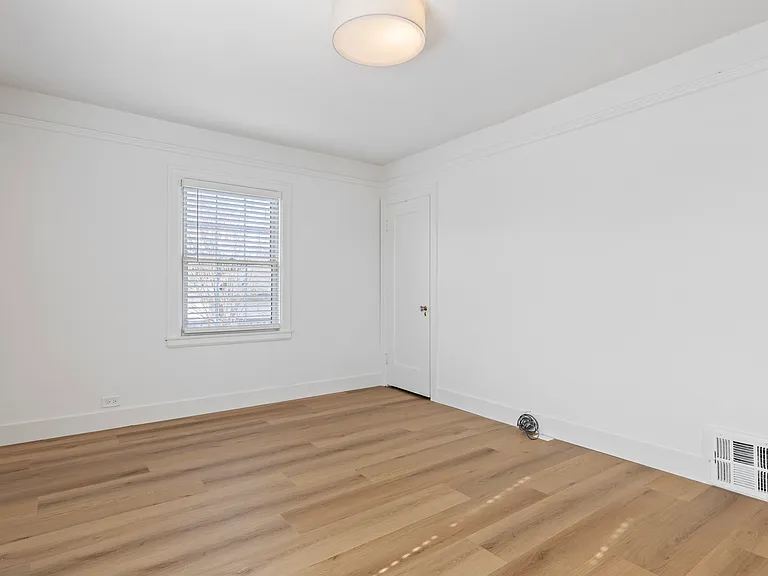 703 Cleveland St — Photo 17