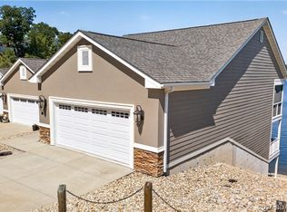 305 Thornsberry Rd Unit M, Lake Ozark, MO 65049