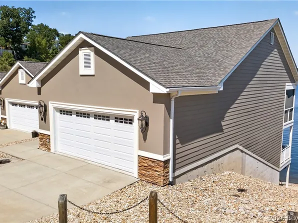 305 Thornsberry Rd Unit M, Lake Ozark, MO 65049