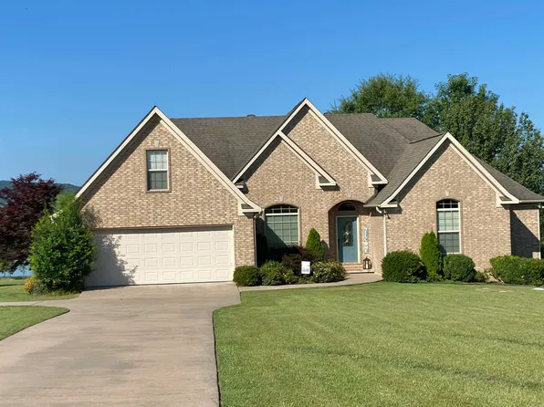 70 Emerald Ln, Greers Ferry, AR 72067