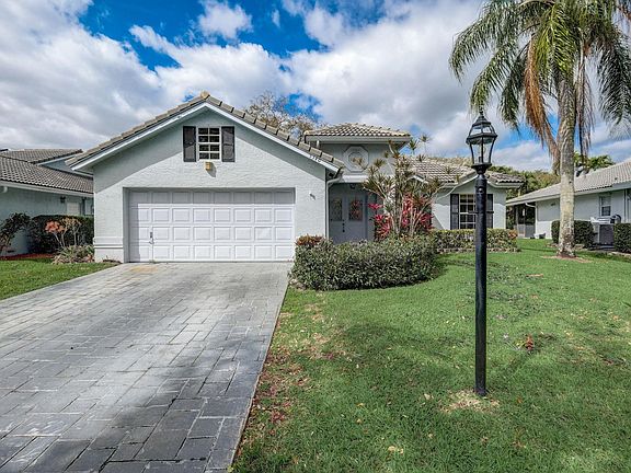 2nd image of 5340 Pine Circle