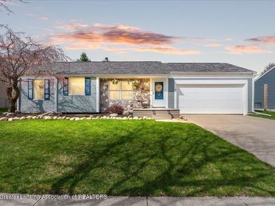 2423 Artisan Dr, Lansing, MI, 48910