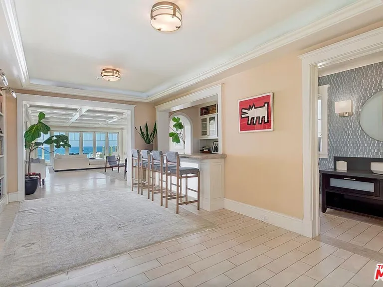 119 Malibu Colony Rd — Photo 3