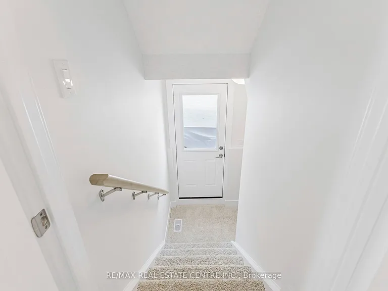 123 Maple St — Photo 4