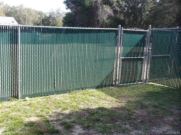 608 Long Ave — Photo 10