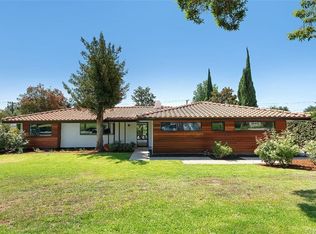 3810 Hampton Rd, Pasadena, CA 91107