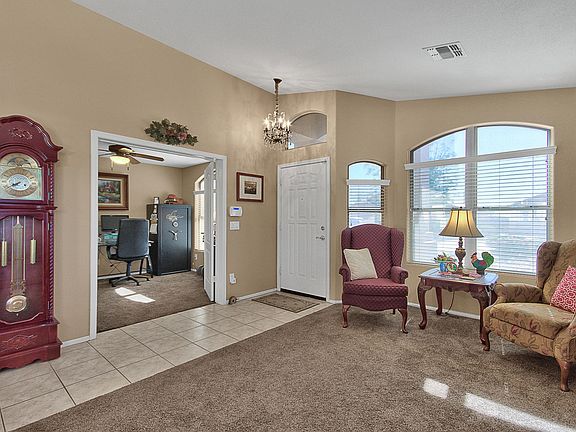 Great Floorplan offers Easy Living