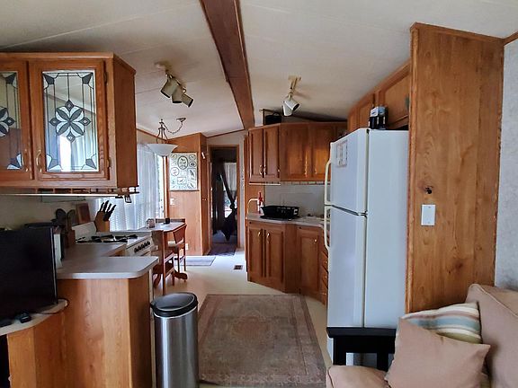 4th image of 266-267 Teton Lane Gln #9