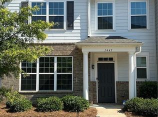 1445 Springvale Hill Dr, Kernersville, NC 27284