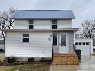 105 Harrison St, Reeseville, WI 53579