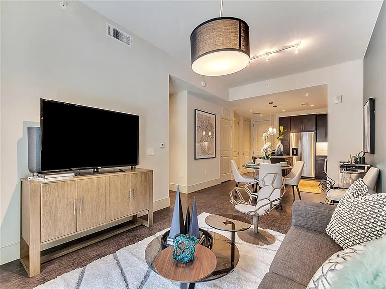 One bedroom apartment