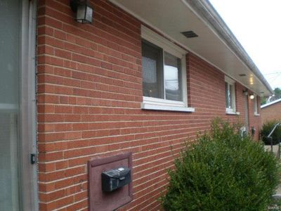 325 Eichelberger St, Saint Louis, MO, 63111