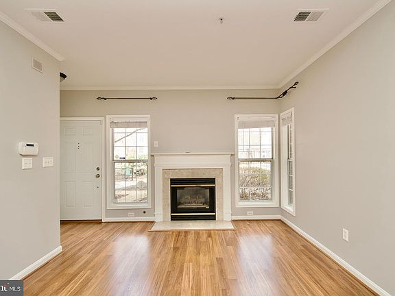 2nd image of 2324 Henshaw Pl #3