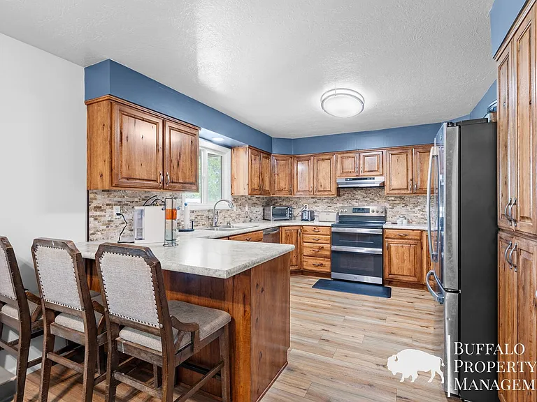 1210 W 100 S — Photo 12