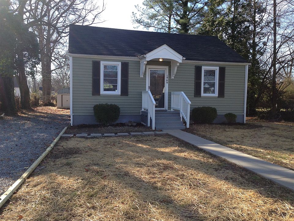 1st image of 1909 Hobson Ln