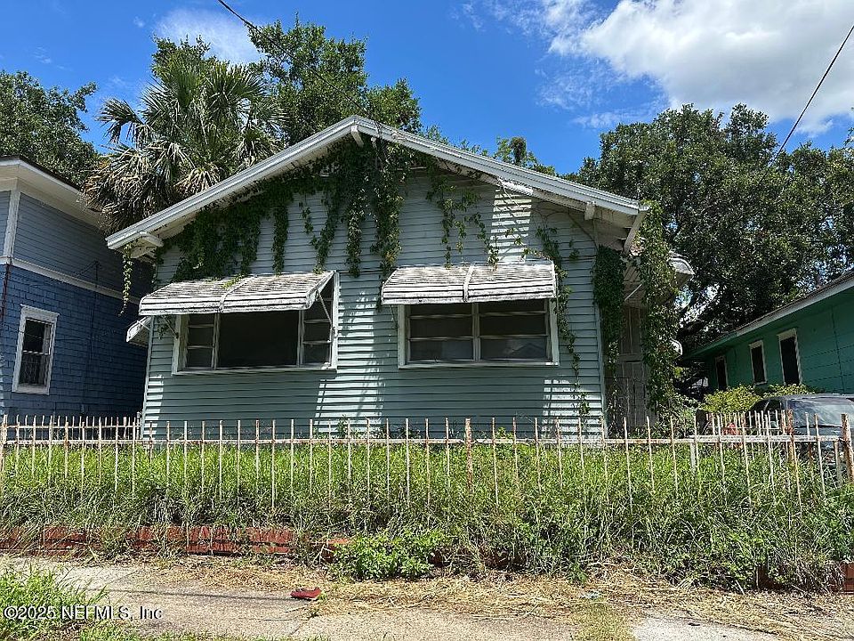 2nd image of 1039 SCRIVEN Street