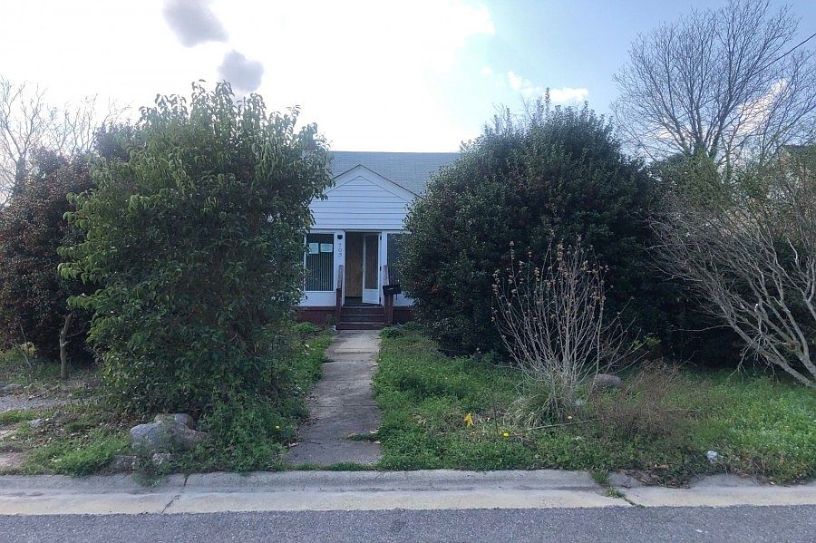 1st image of 703 Maryland Ave