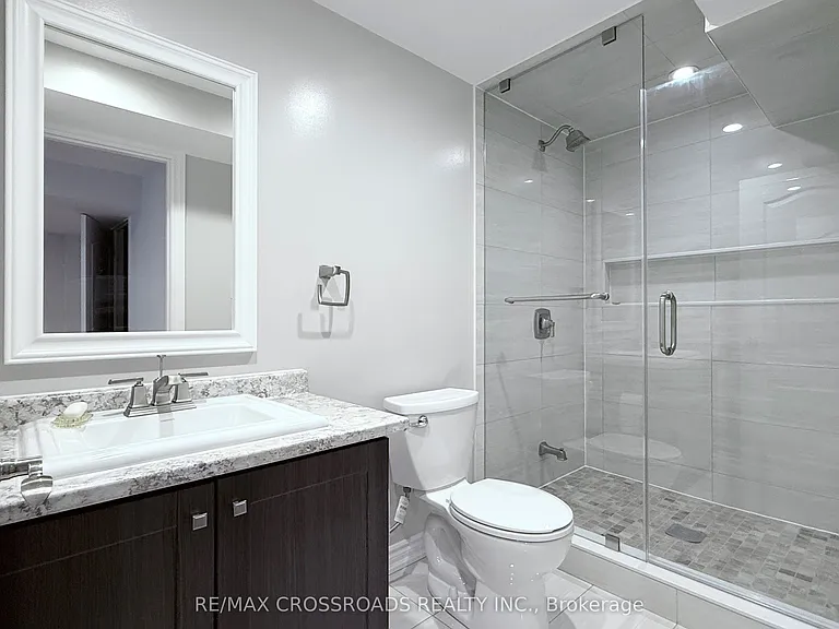 72 Skywood Dr — Photo 39