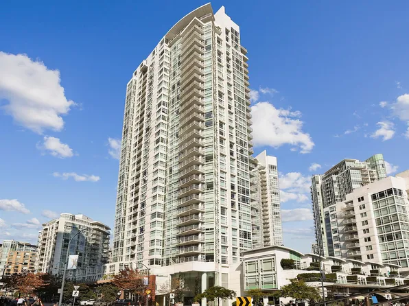 1199 Marinaside Cres #1103, Vancouver, BC V6Z 2Y2