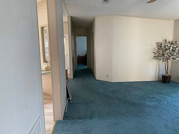 2nd image of 14053 Cisne Cir