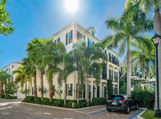 125 Lily Ln, Delray Beach, FL 33444
