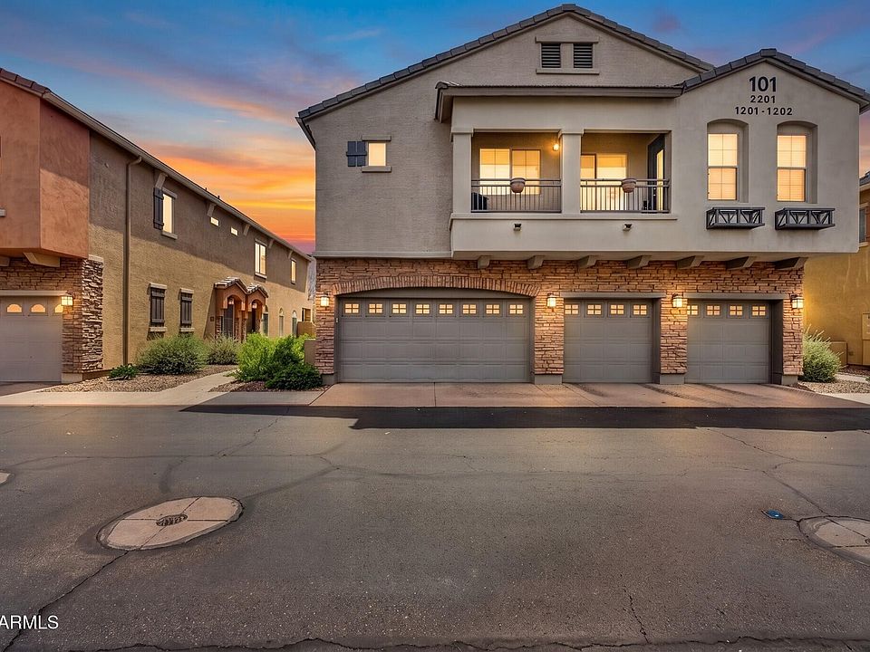 1st image of 1350 S GREENFIELD Road #1202