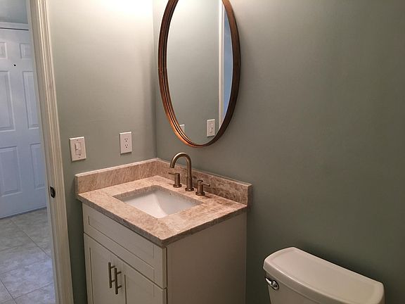 4th image of 2728 Kings Lake Blvd