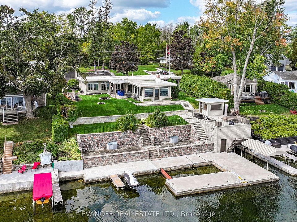 1st image of 20 Lakeview Park Rd