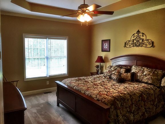 5th image of 4821 Holland View Dr