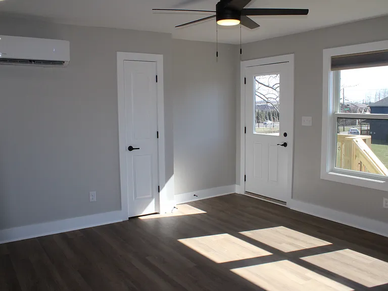792 Caden Ln — Photo 7