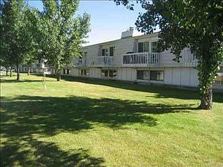 1st image of 3100 Washburn Ave #21