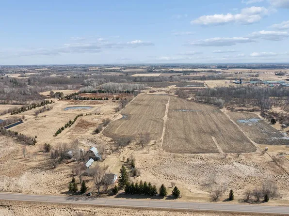 4668 Woodland Rd, Pine City, MN 55063