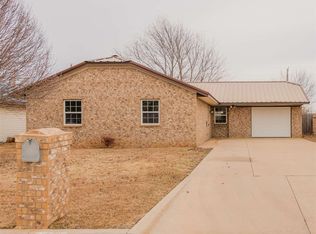 706 Westside Dr, Duncan, OK 73533
