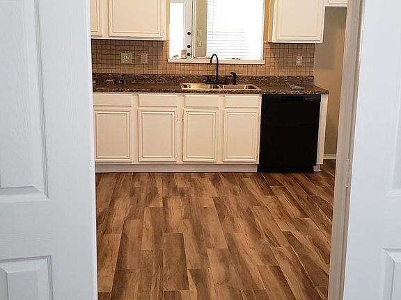 4th image of 7105 Fallkirk Dr