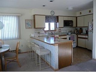 2nd image of 325 W 18th St