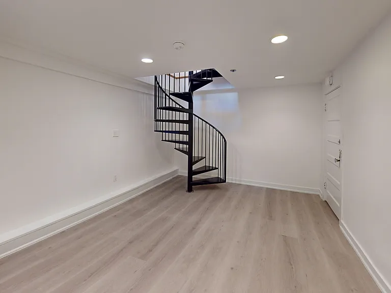 1408 California St #101 — Photo 6