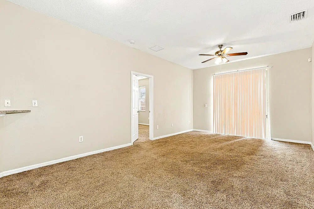 3 bed, 2.0 bath, 1224 sqft, $1,775 — Photo 3